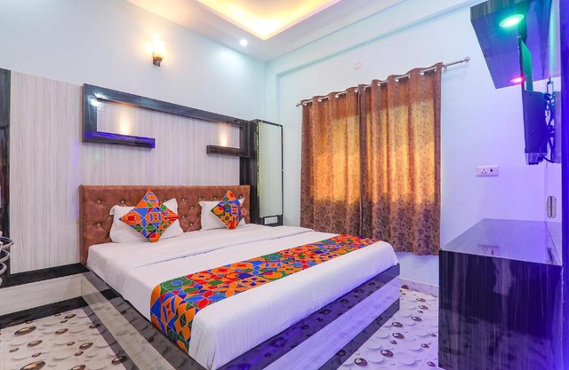 FabHotel Lumbini International