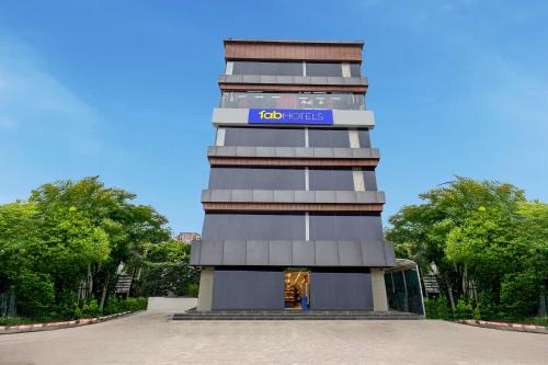 FabHotel Yendluri's Abode