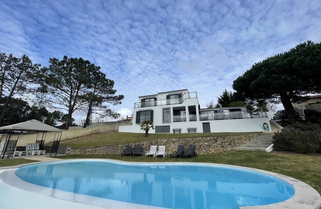 Fabulous 3 Bedroom Villa with Private Pool & Gardens