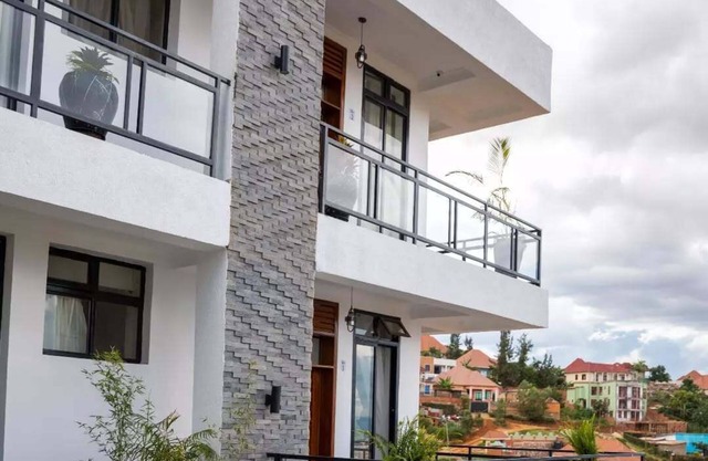 Fabulous 5-bedroom apartment with WiFi in vibrant Kigali