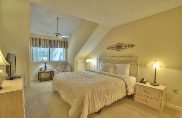 Fabulous Accommodations + Washer/Dryer!