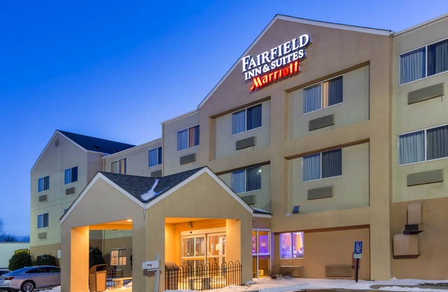 Fairfield Inn & Suites St. Cloud