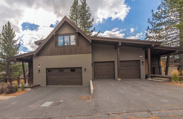Horn Lodge Truckee 