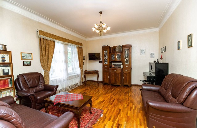 Family apartment in an Old Tbilisi. Vere House