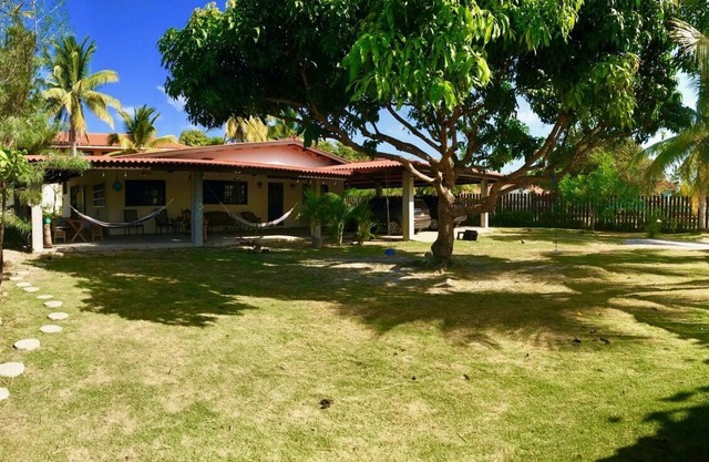 Family Beach House! Walk to Beach/Surf. Costa Esmeralda, San Carlos