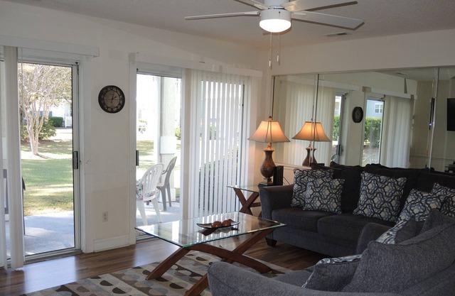 Family Friendly 2 bedroom, 2 bath, with 27 holes of golf available, great resort amenities(1202)