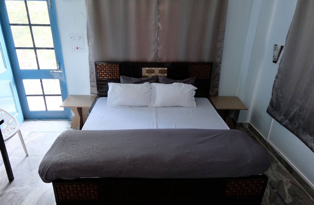 Family-friendly Independent Studio Unit in Solan, Himachal Pradesh, India