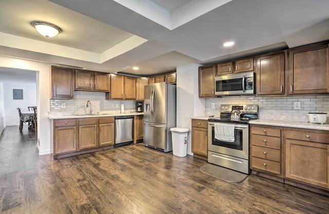 Family-friendly Millville Home < 8 Mi to Town