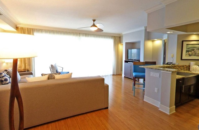 Family-Friendly Orlando Condo! 2BR/2BA + Full Kitchen & Washer/Dryer
