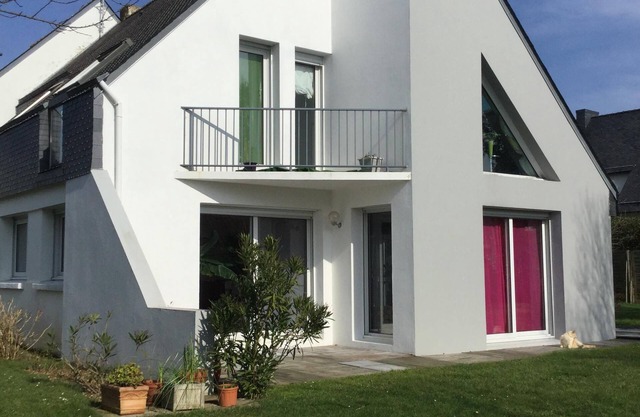 FAMILY HOME PROX BEACH SOUTH BRITTANY