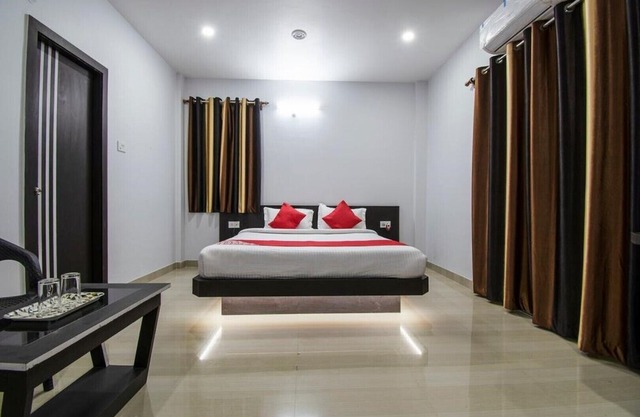 FAMILY ROOM 10-S G INTERNATIONAL