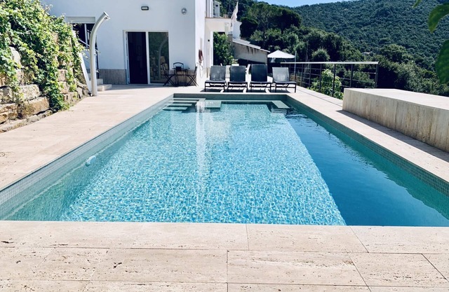 Family vacation, private pool and views