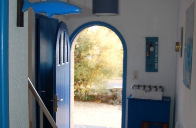 Family villa 300m from the beach
