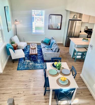 Famous Port A Pelican House Stunning NEW construction Walk to Marina & Bars