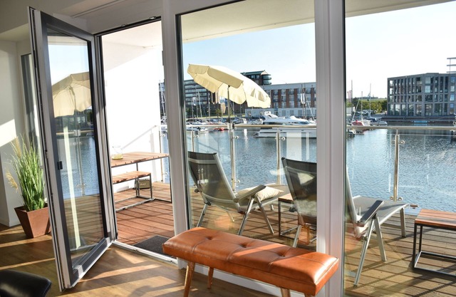 Fantastic and very high quality apartment, right on the water, best view!