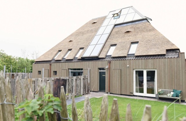 Fantastic group accommodation for 24 people!