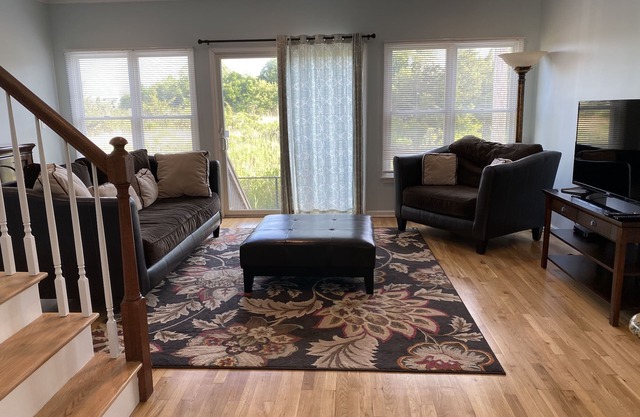 Fantastic location! 2 Blocks from Manasquan Beach!