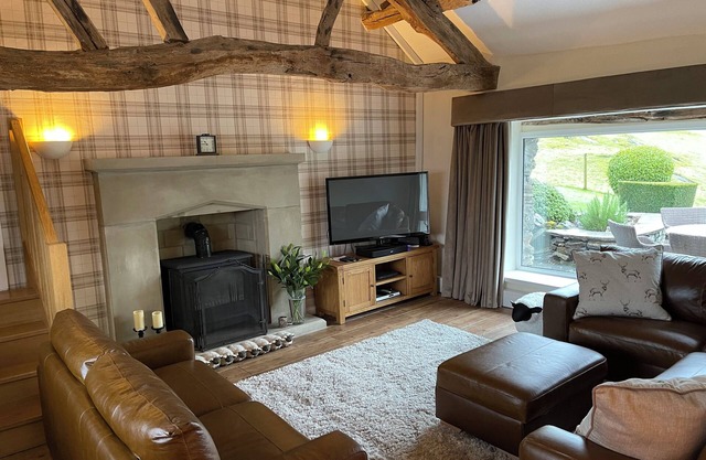 Farmhouse and Bungalow in the Lake District in a beautiful setting