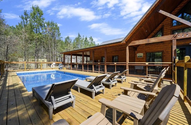 Favorite Private Pool Oasis/HEATED POOL option* - Hot Tub, Adventure Zone
