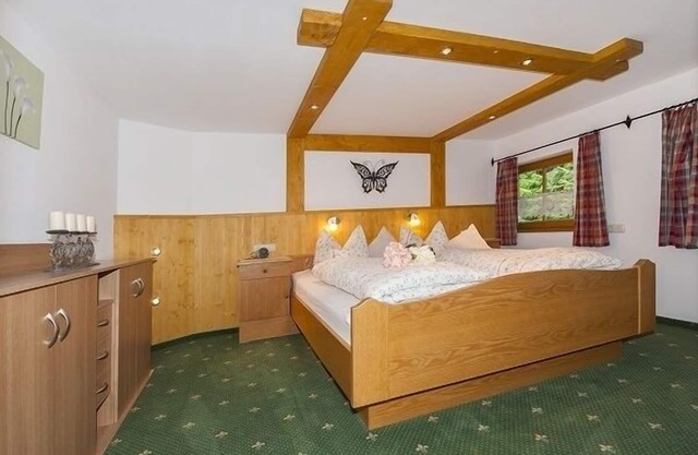 Ferienwohnung Hochkalter, 1-2 Erwachsene + 1 Kind, 40 qm, Dusche/WC, TV, W-LAN, Ostbalkon, 1 Schlafzimmer, Nichtraucher
