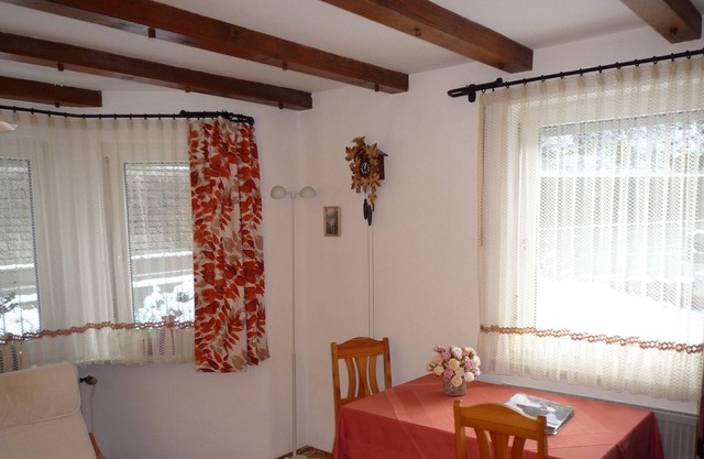 Ferienwohnung 1 mit 68qm, 1 Schlafzimmer, 1 Wohn-/Schlafraum, für maximal 4 Personen