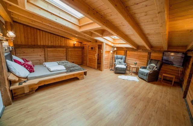 Ferienwohnung 3, Strahhüttn 90 m², 2-6 Personen, 2 Schlafzimmer, Wohnküche, Du/WC, WLAN
