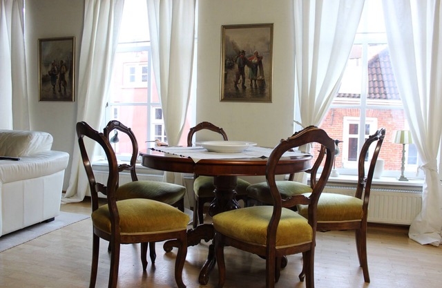 Ferienwohnung Dornröschen - Ferienwohnungen Märchenhaus Domke 15133