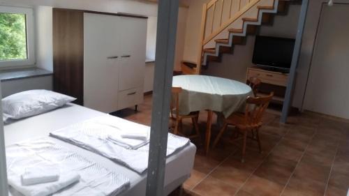 Ferienwohnung Für 4 Personen Ca 60 M Sup2 In Gozd, Krain Innerkrain