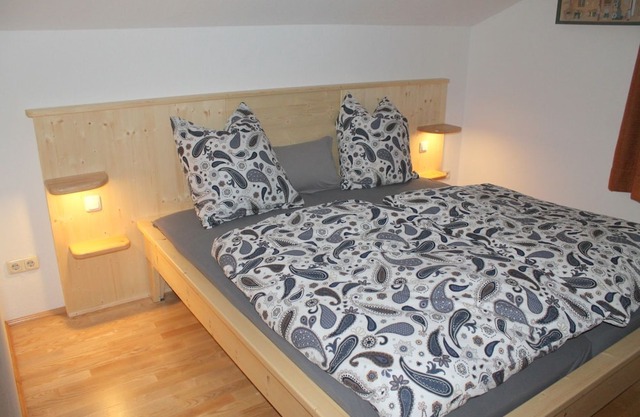 Ferienwohnung Hochstaufen,35qm DG