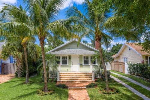 Fern Cottage 3bd 2ba Private Pool