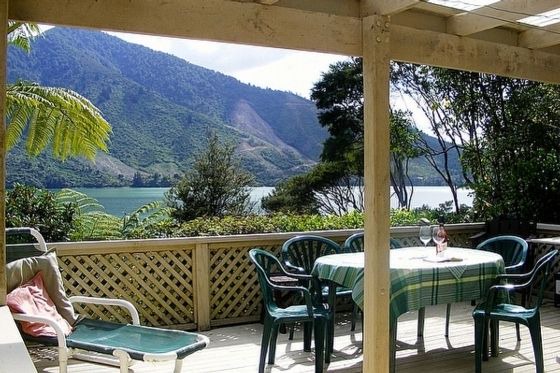Fernleigh - Moetapu Bay Holiday Home