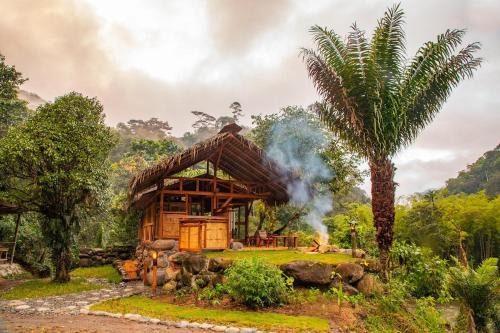 Finca Aveterra, Luxurious Riverside Retreat