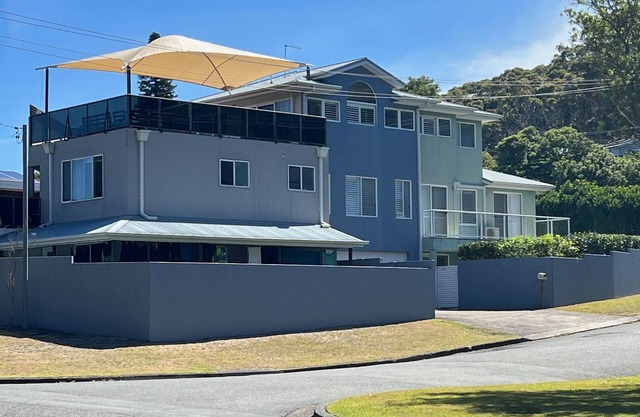 Fingal Dawn - family friendly home, just 5 min walk from the beach!