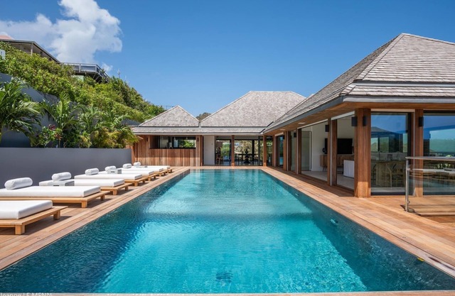 Firefly Villa 