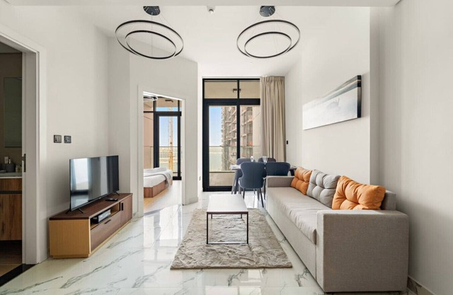FIRST CLASS | 1BR | Luxe in Heart of Abu Dhabi