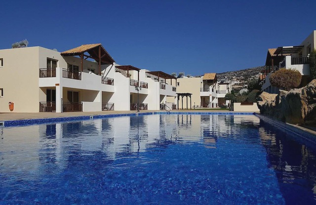 First floor one bedroom apartment, sea & pool view, FREE WIFI