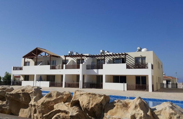 First floor one bedroom apartment, sea & pool view, FREE WIFI