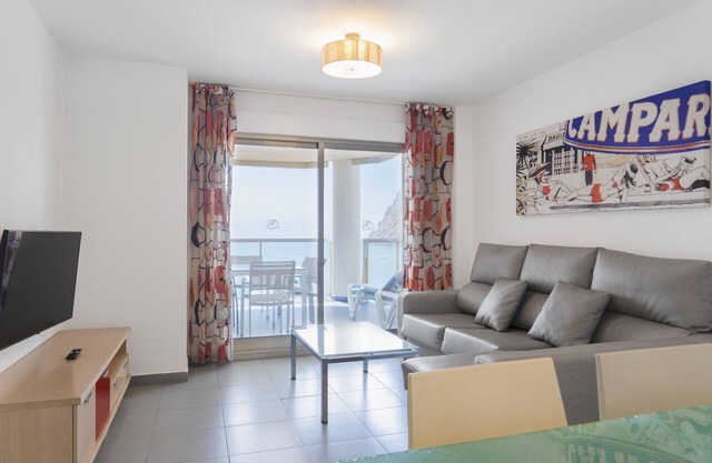 First line/Wifi/Spa/Seaviews/Heated pool/Pets