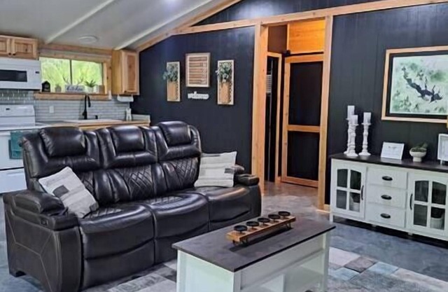 Fish Cabin at the Pines