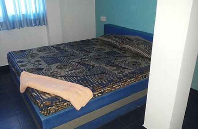 Flat 3 - Fully Furnished Air-conditioned One Bedroom Apartment in Dehiwala