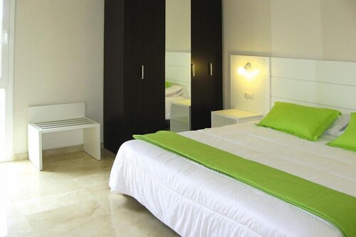 Flat in La Escala with a terrace