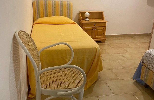 Flat in villa with sea view