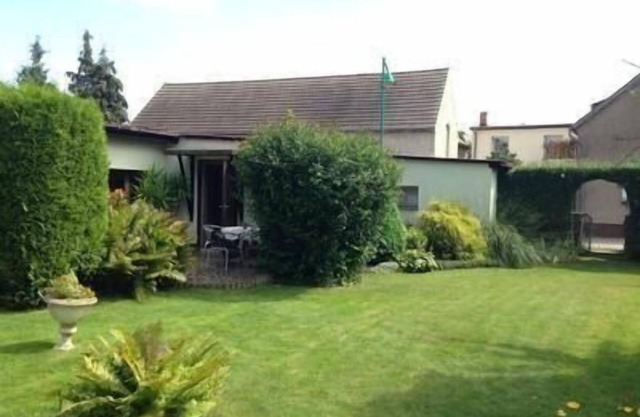 Flat with garden, barbecue and terrace