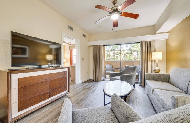 Floridays Resort Condo 11 Mi to Walt Disney World!