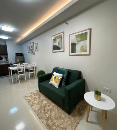 FLY & REST GUESTHOUSE - Mactan-Cebu International Airport