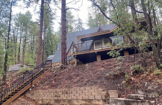 Forest Cabin Hot Tub Groom Creek