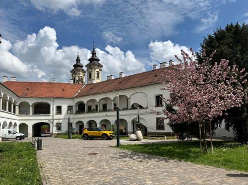 Forst-Ház Apartman