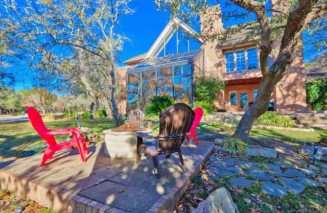 Four Bedroom Ranch House with Swimming Pool Access on 75 Acres