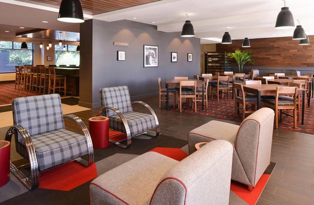 Four Points by Sheraton Detroit Metro Airport