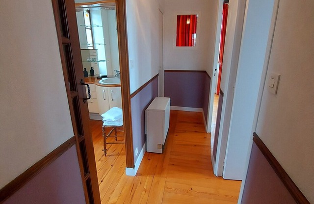Villa La Roche-Neuville-Saint-Sulpice, 4 bedrooms, 10 persons